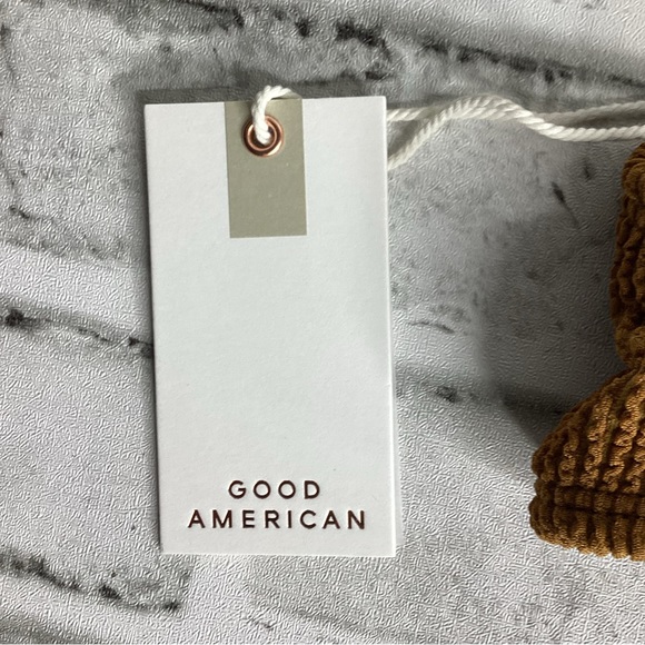 Good American Always Fits Twist Top Bronze Brown Size 1/2 - Picture 6 of 6